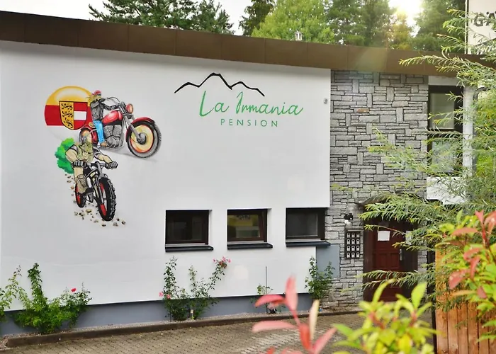 La Irmania Bed & Breakfast 3*