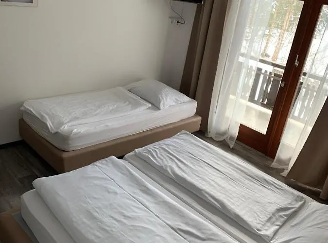 La Irmania Bed & Breakfast 3*