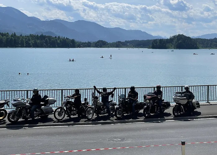 La Irmania Nocleg ze śniadaniem 3*